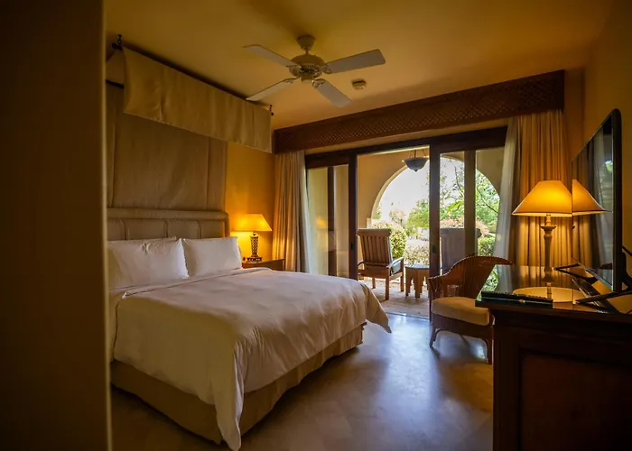 Four Seasons Sheikh Private Residential & - Sheikh, Egypt * Charm el-Cheikh