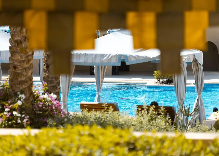 Four Seasons Sheikh Private Residential & - Sheikh, Egypt * Charm el-Cheikh